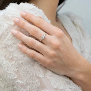 Bague " Coralie" Or blanc et Diamant
