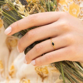 Bague "Centaurea" Onyx Noire Laiton do...