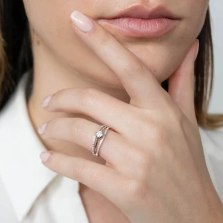Bague " Mélodie" Or blanc et Diamant