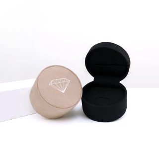 Bague "Mireille" Or jaune et Saphir